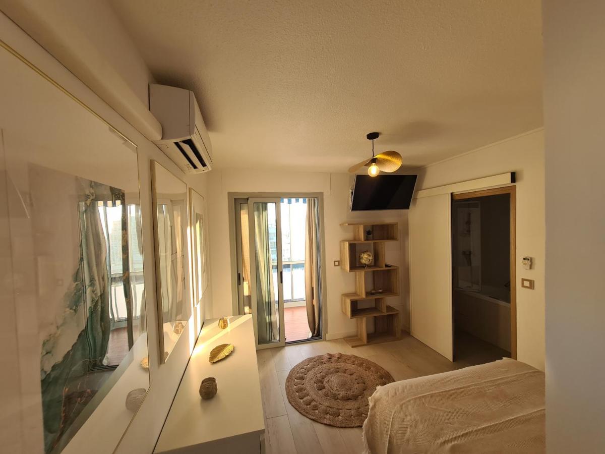 Appartement Lumineux Avec Vue Sur Mer A 50 M De La Plage Et Du Centre Ла-Гранд-Мот Экстерьер фото